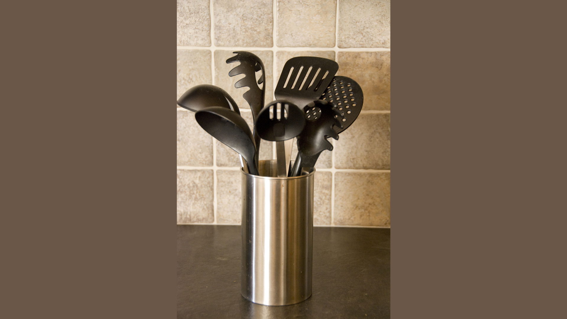 Black plastic kitchen utensil risks were overstated. But you should still toss them, group says